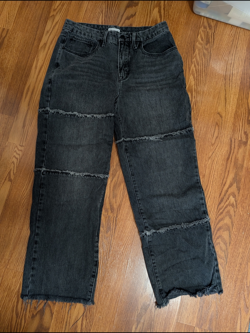 Good American 90's High Rise Frayed Seam Straight Leg Black Wash Jeans